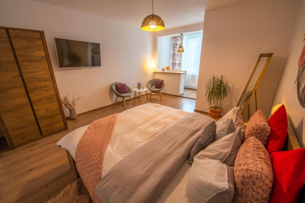 Thenest Brasov Apartamento Exterior foto
